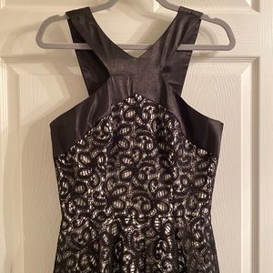 Unique Vintage’s Iconic black lace dress
